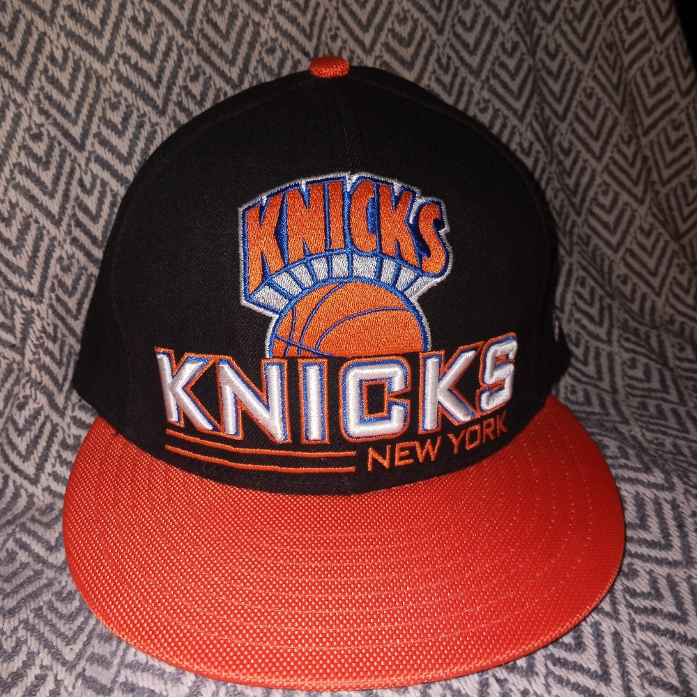 New York Knicks Rare Hardwood Classics New Era Blue/Black Fitted Hats Lot 2x